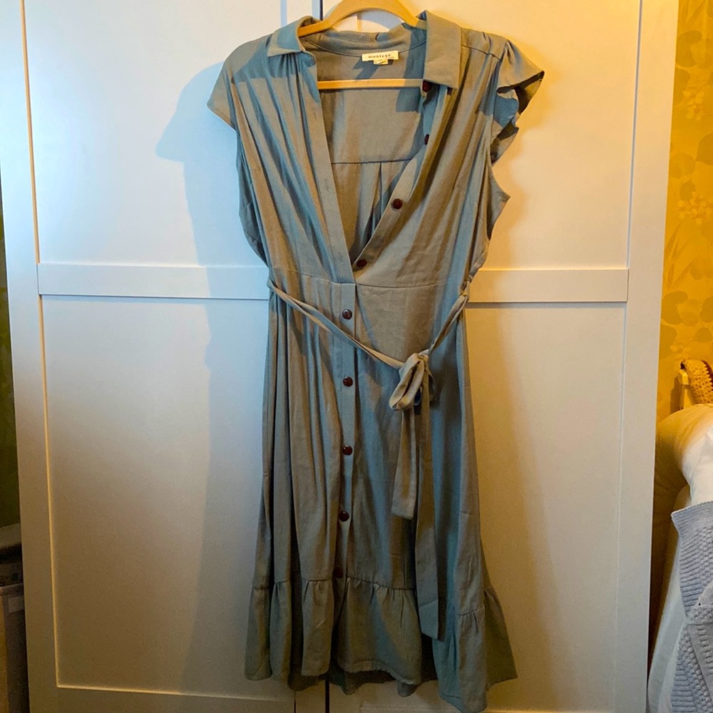 Front button midi dress